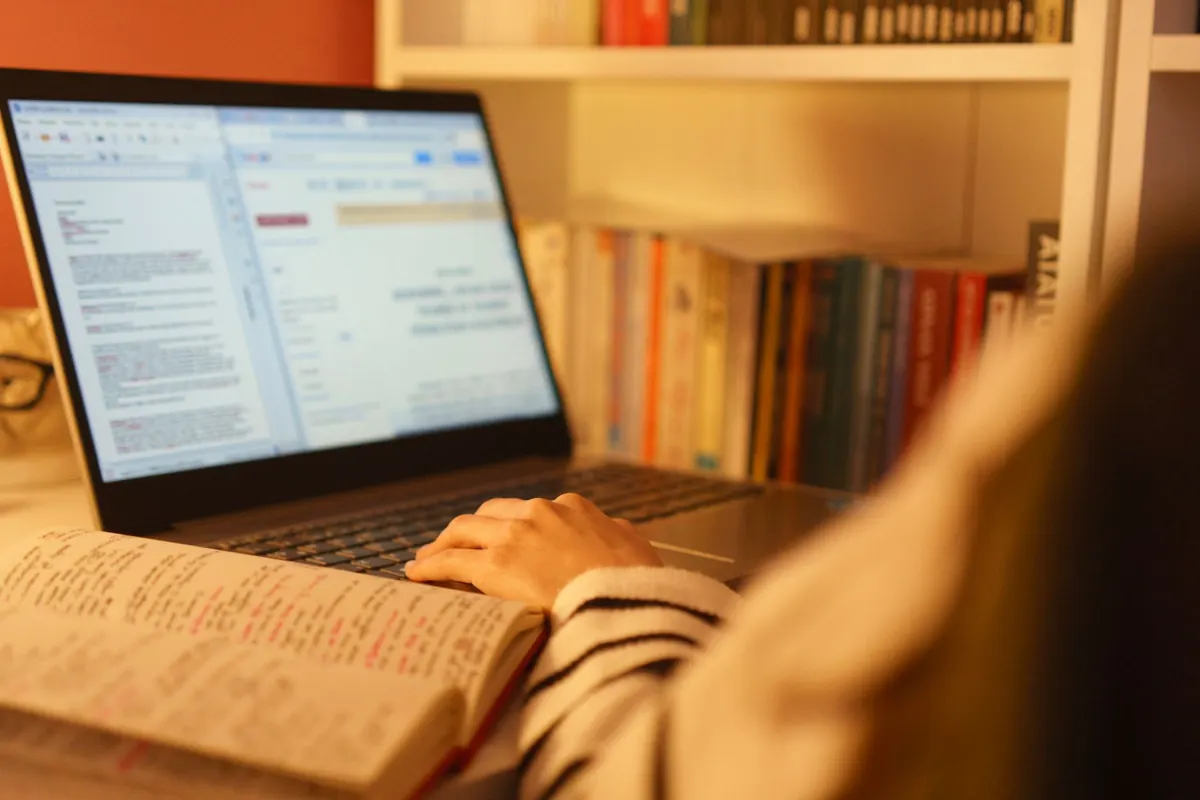 Fact-Checking Local Rumors: A Step-by-Step Guide for Neighbors